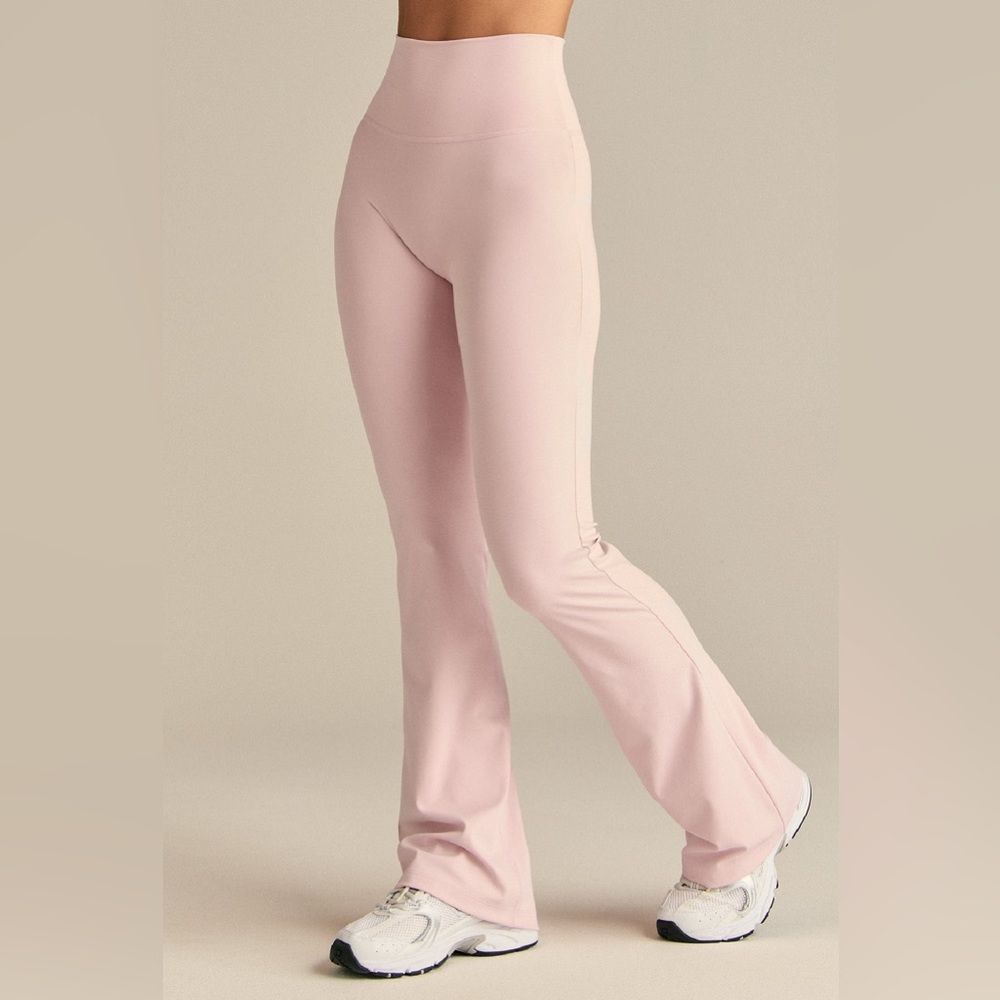 Women's Best Pink Flared Leggings
